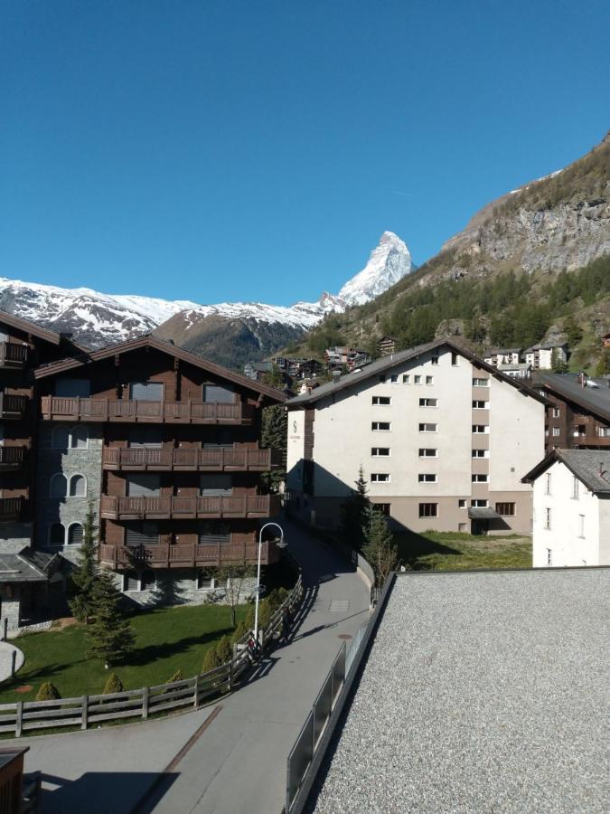 Haus Viktoria C Apartment Zermatt Exterior photo